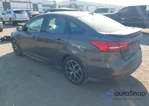 2015 Ford Focus Se z USA, uszkodzony, nr VIN 1FADP3F24FL273026